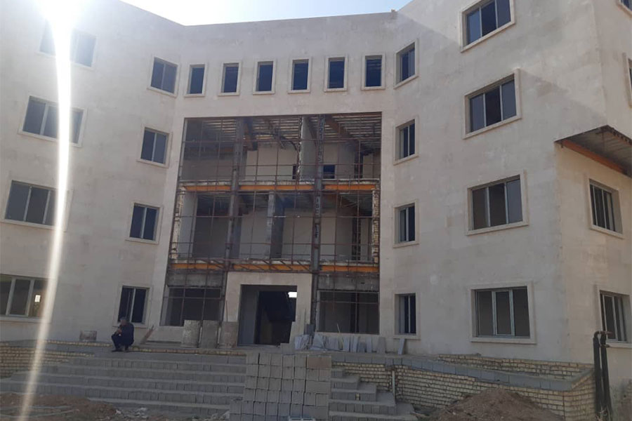 ساخت و نصب پنجره آلومینیوم ترمالبریک پروژه در حال ساخت اداره گاز شیراز (2)