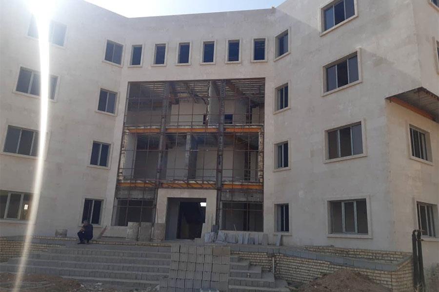 ساخت و نصب پنجره آلومینیوم ترمالبریک پروژه در حال ساخت اداره گاز شیراز (2)